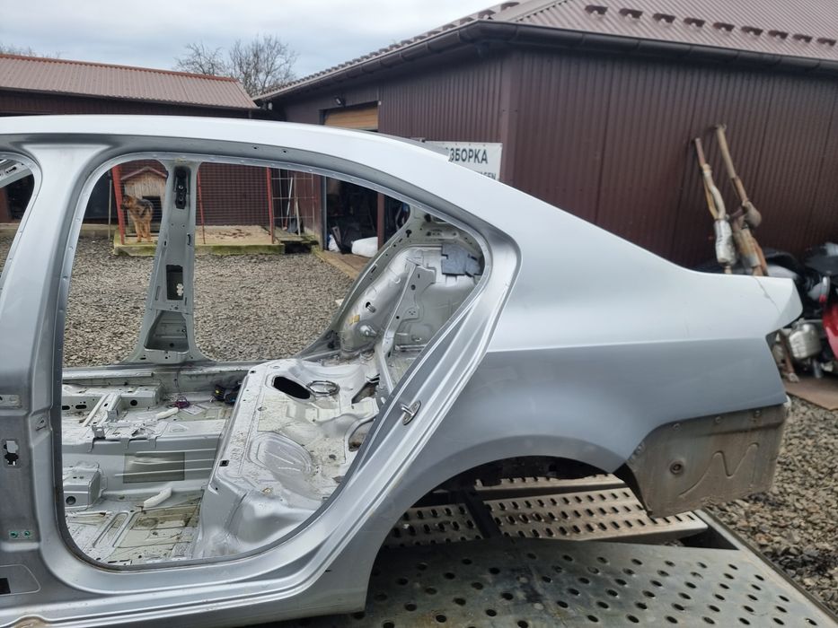 Четверть, поріг Skoda Octavia A7 кузов Шкода Октавія 3  А7