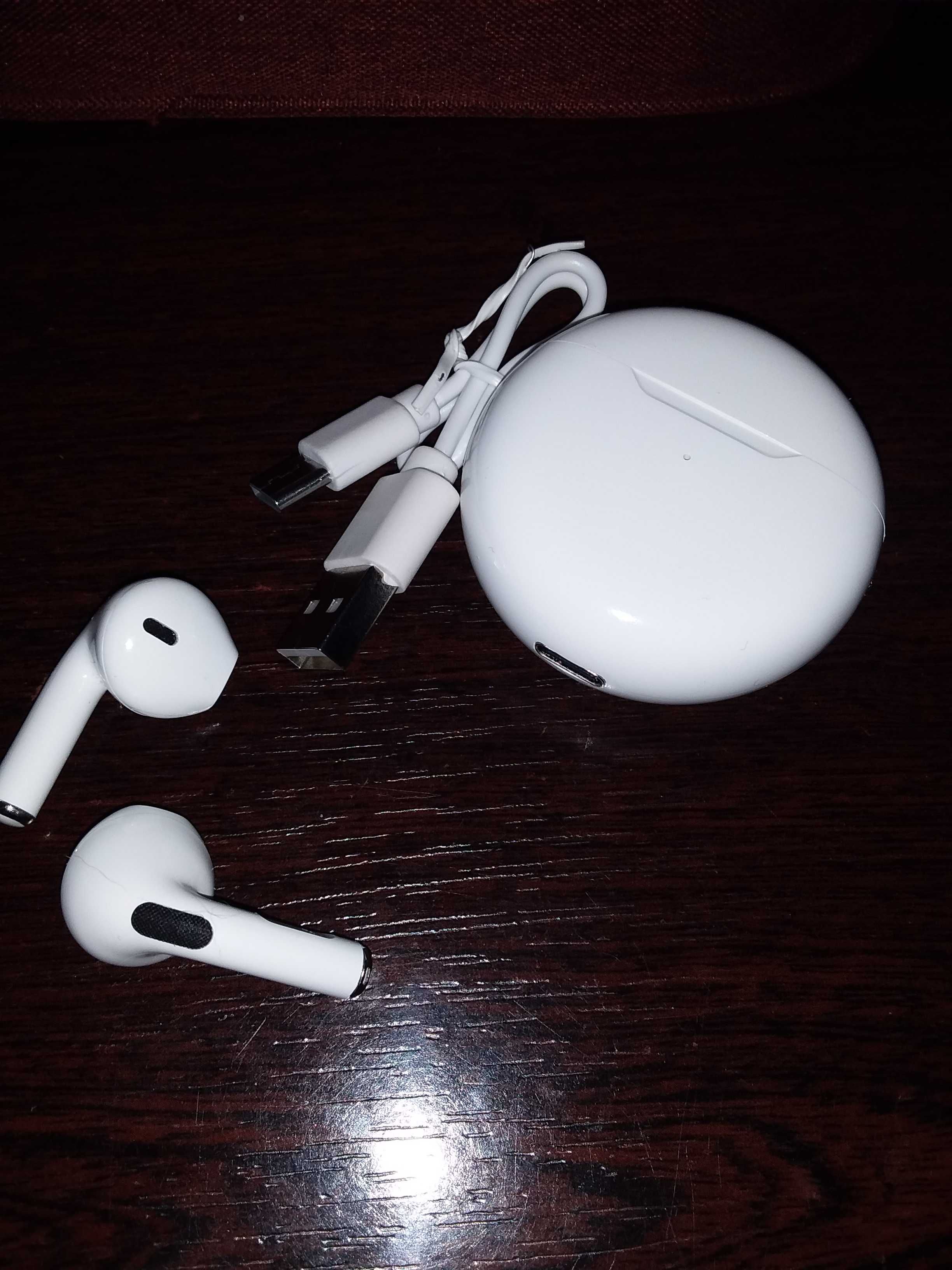 Бездротові Bluetooth навушники Pro 4 TWS, Pro 6 TWS