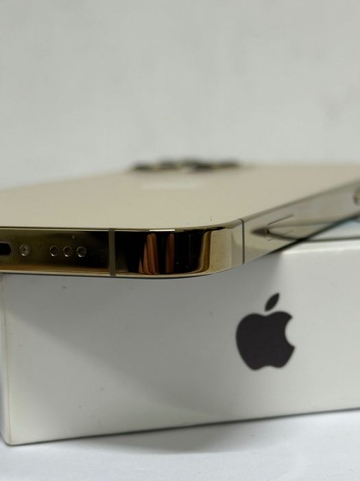 Apple iPhone 12 Pro 128Gb kondycja baterii 87%