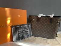 Louis vuitton neverfull inside out