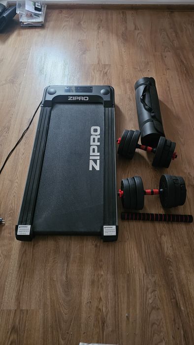 Bieżnia Zipro Yougo + hantle 2x 10kg, sztanga 20kg