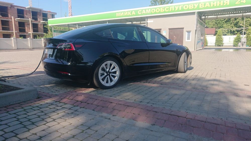 Tesla model 3 22р.