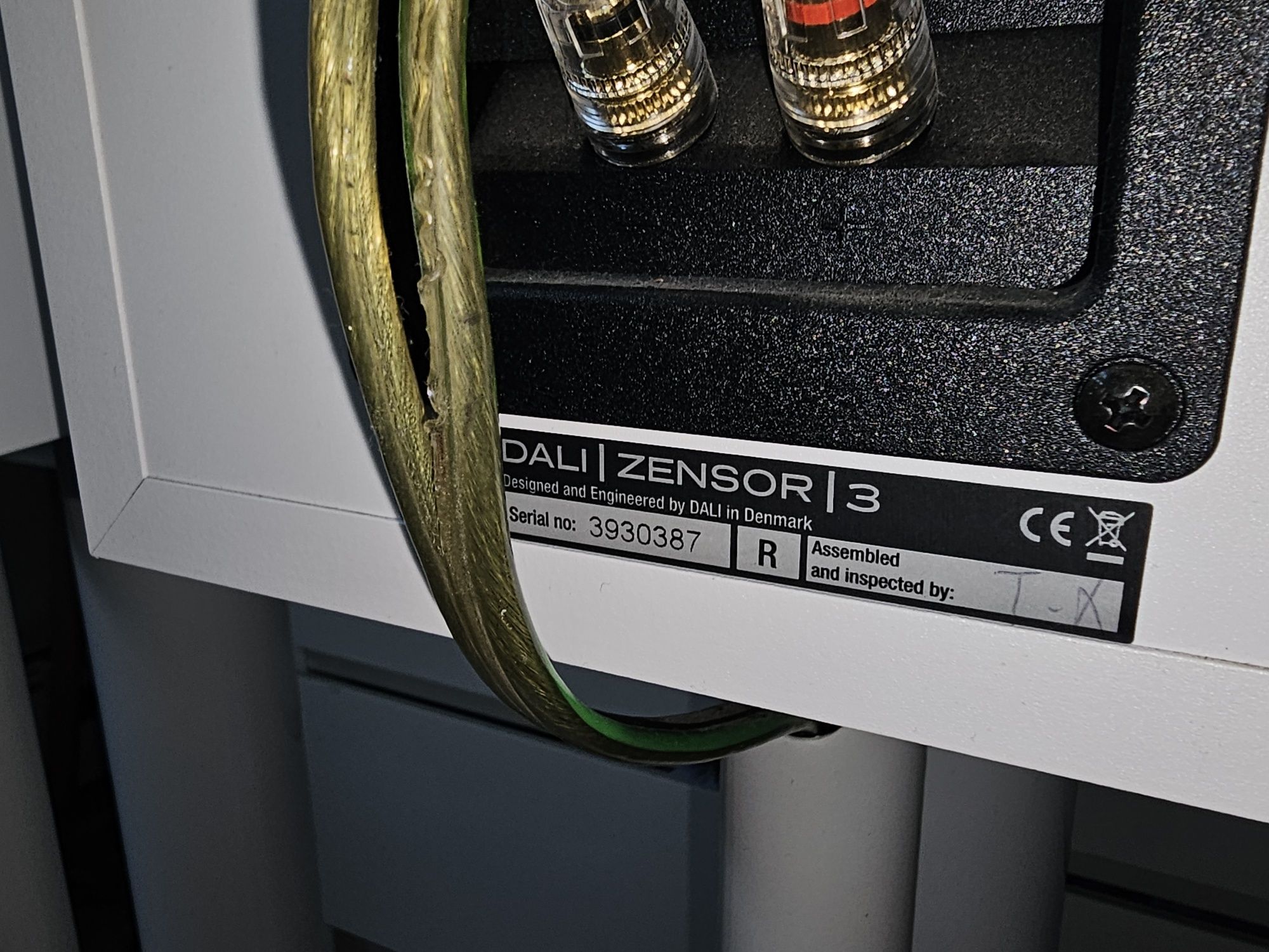 Kolumny głośnikowe Dali Zensor 3 Oehlbach kabel