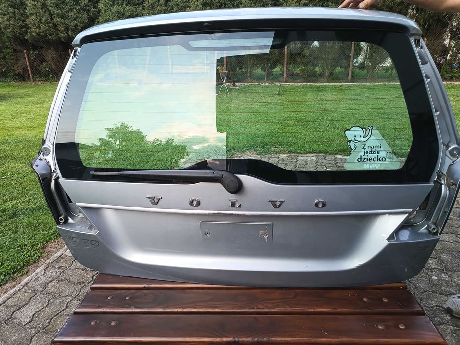 ODDAM ZA DARMO Klapa z szybą VOLVO XC70 - 2010r