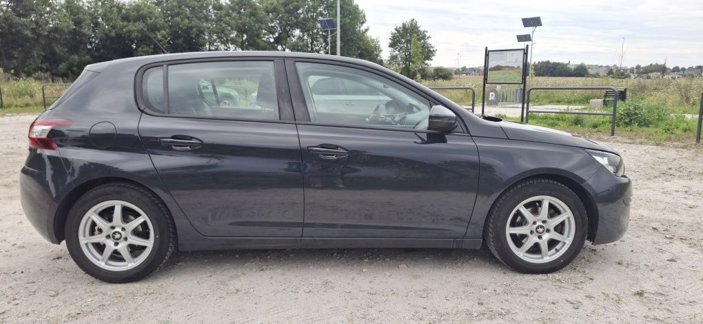 Peugeot 308 1.6hdi,  klima , zadbany