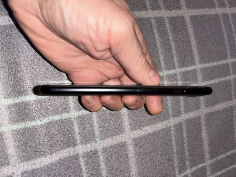 Iphone se 2020 bdb stan