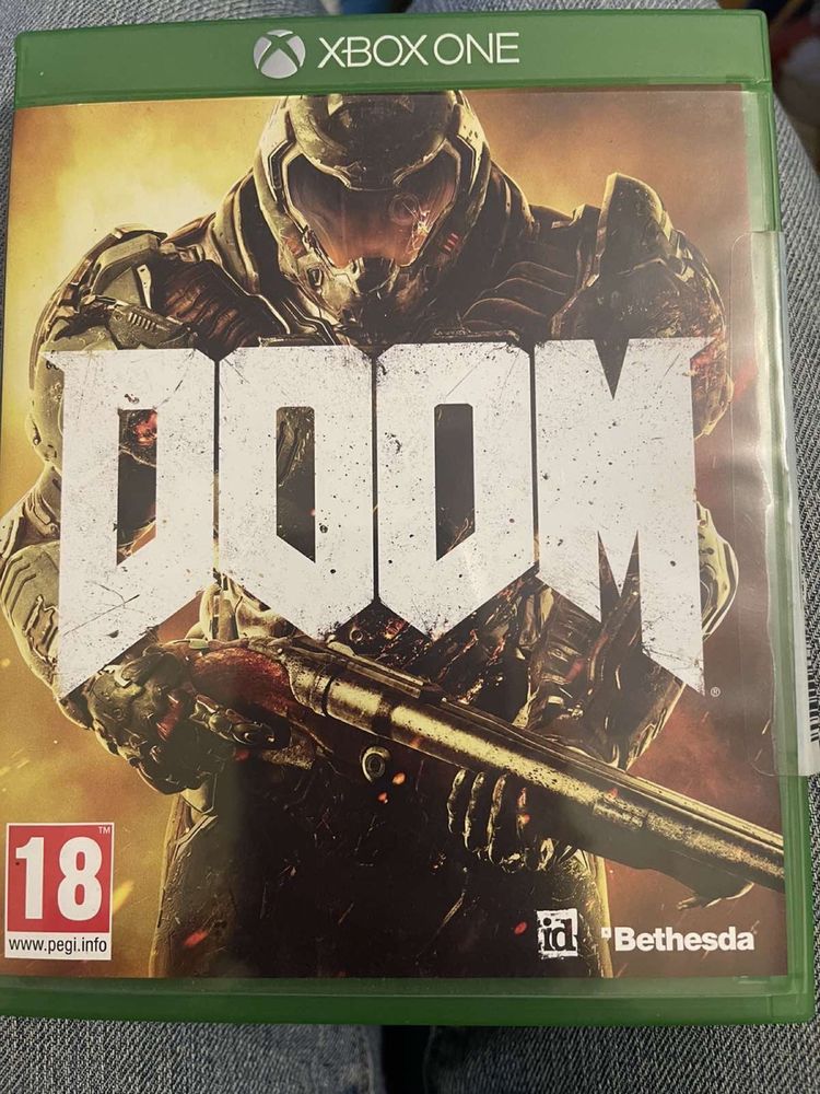 Диск Doom на Xbox one