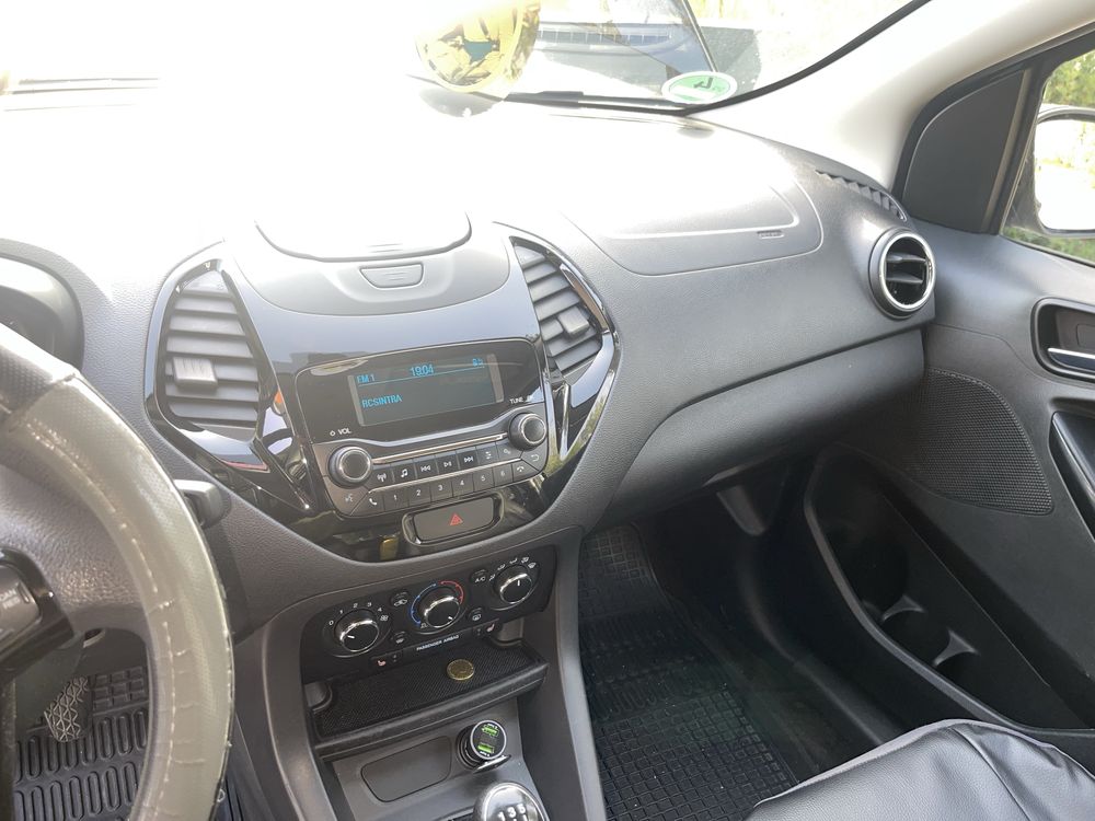 ford ka + 2019 muito bom