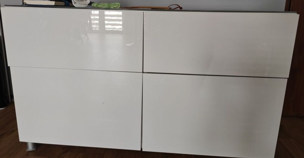 Mebel komoda bardzo ładna