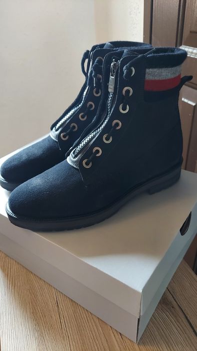 Śliczne buty damskie Tommy Hilfiger