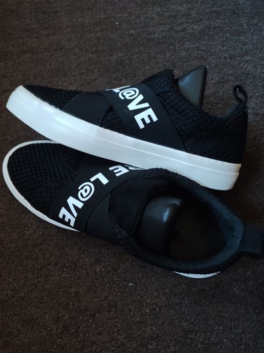 Мокасіни " Zara " оригінал, сітка чорного кольору, 36 p