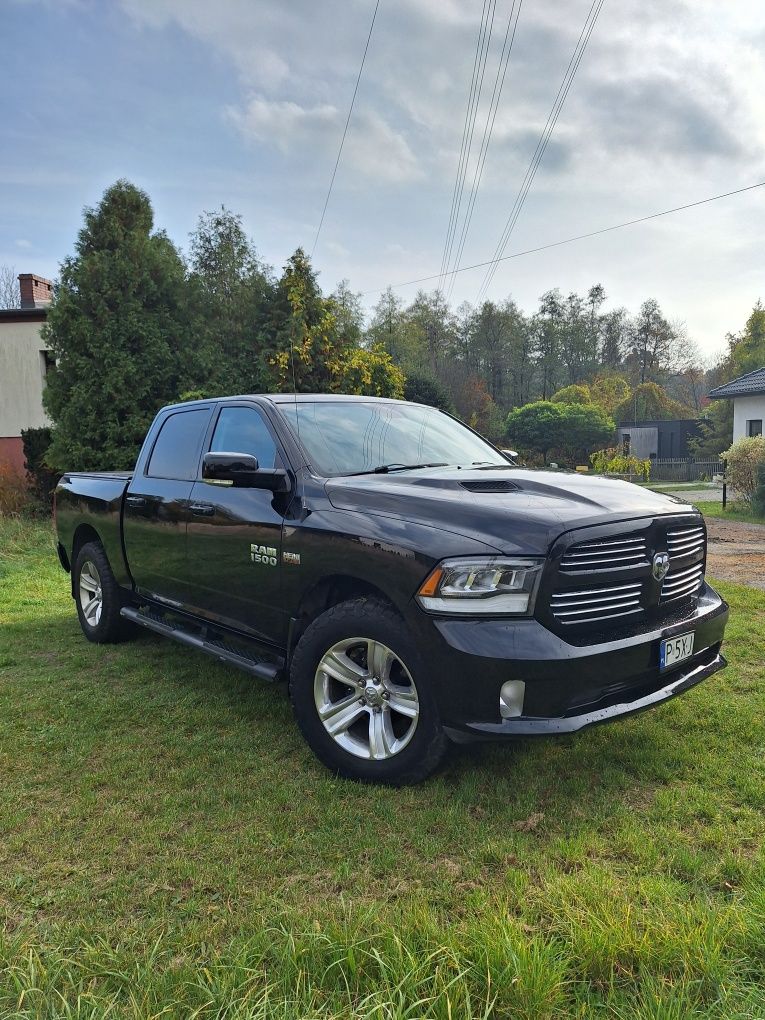 Dodge Ram sport 4x4 super stan
