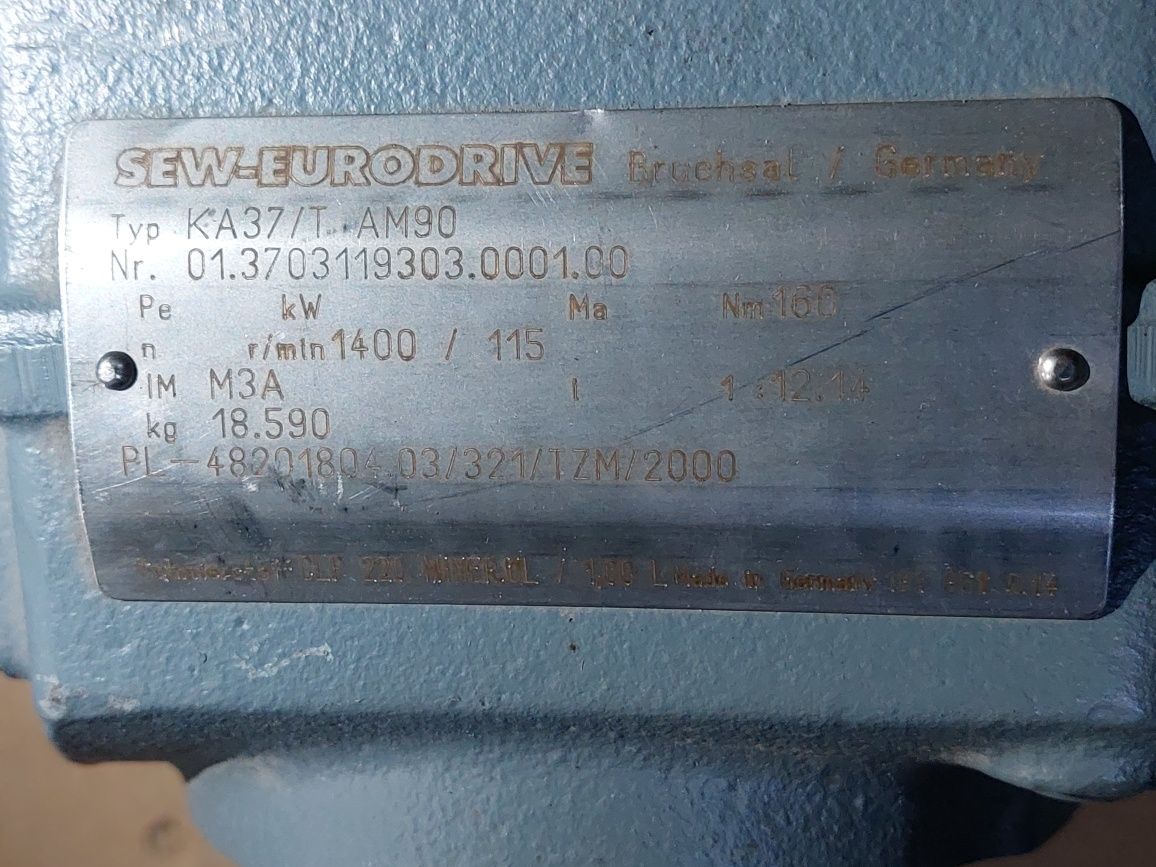 Sprzedam przekładnię kątową 1 do 12,14. SEW.  Motoreduktor