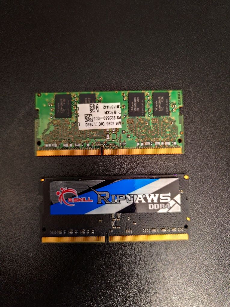 RAM DDR4 - 2x 4GB