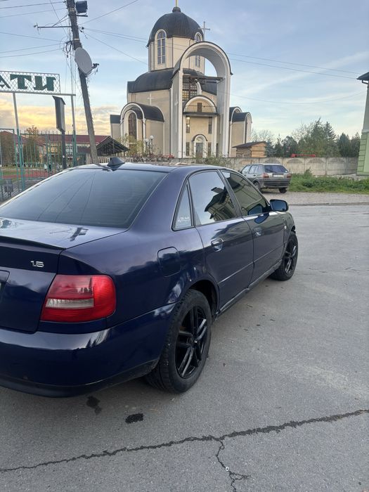 Audi a4 b5 2000 рік