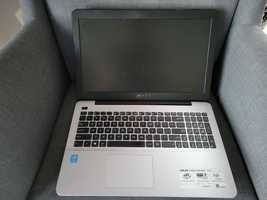 Laptop ASUS R556L 8GB RAM