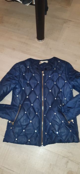 продам куртку/ветровку