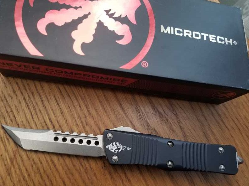 Нож Microtech Troodon Hellhound
