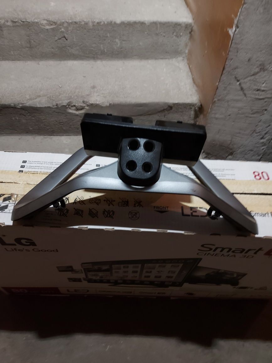 Stojak to tv LG Smart Tv 80 cm (32 cale)