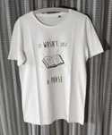 T-shirts "Não Era Apenas Uma Fase" brancas II