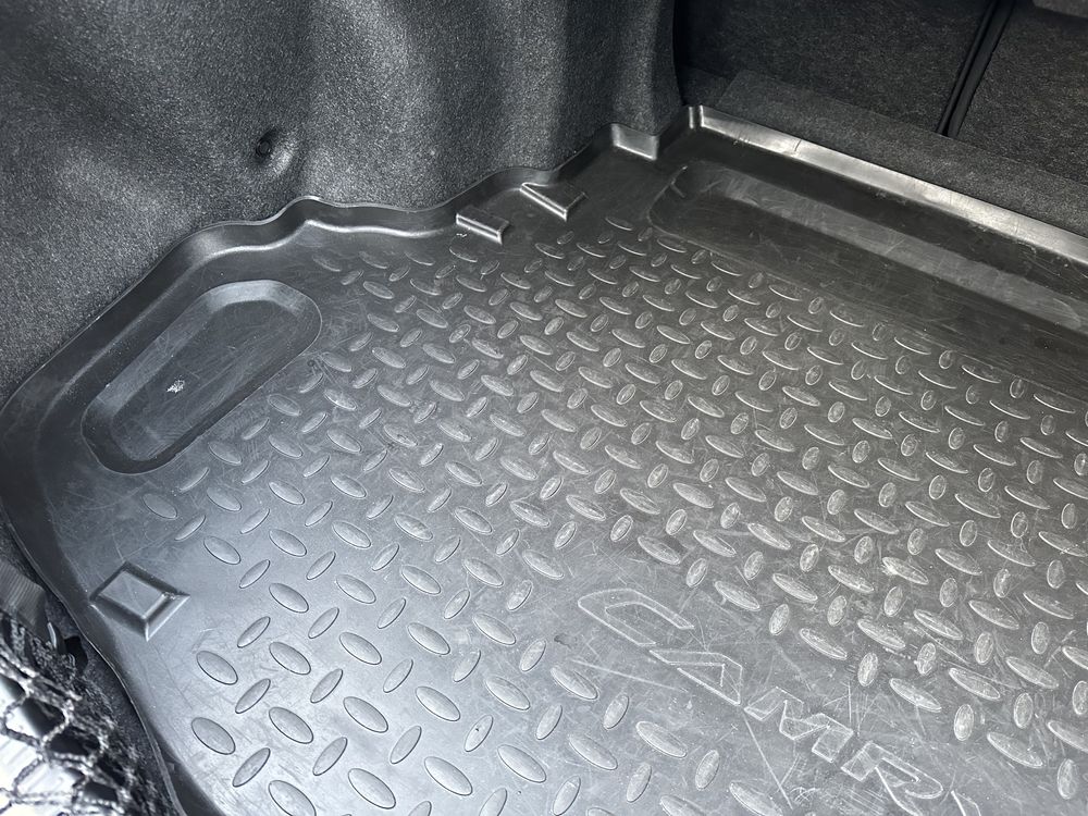 Коврик в багажник Rav 4  Lexus LX 570 Toyota LC 200 camry RAV 4