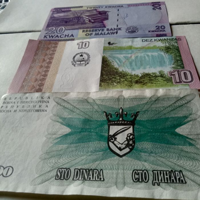 Notas e cedulas varios paises