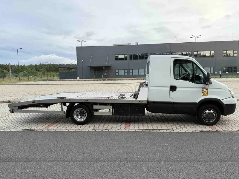 Iveco DAILY 35c18  Iveco Daily  35C18 AUTOLAWETA
