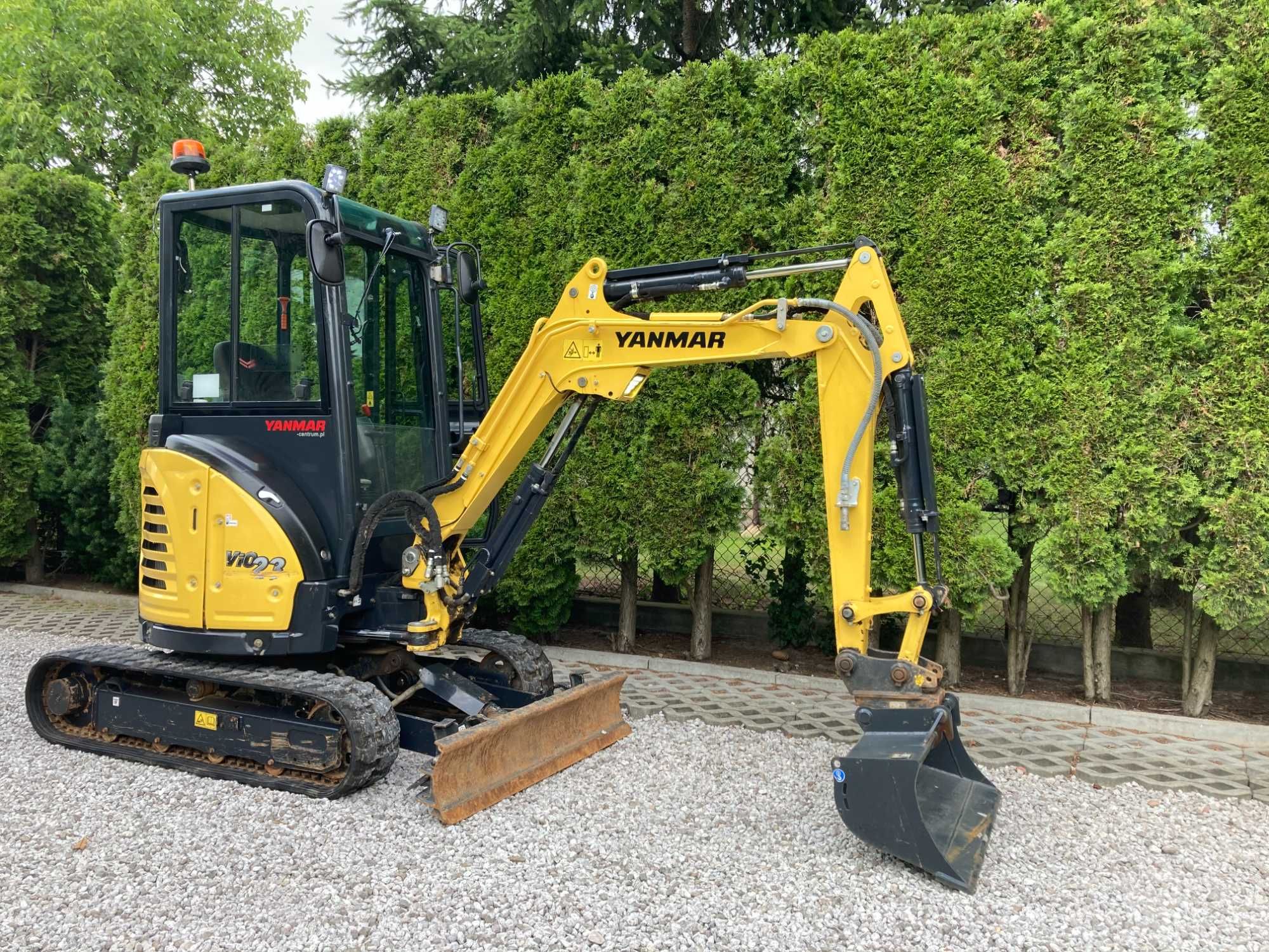 Mini Koparka Yanmar VIO 23 Minikoparka Bobcat E 27 Kubota KX 27