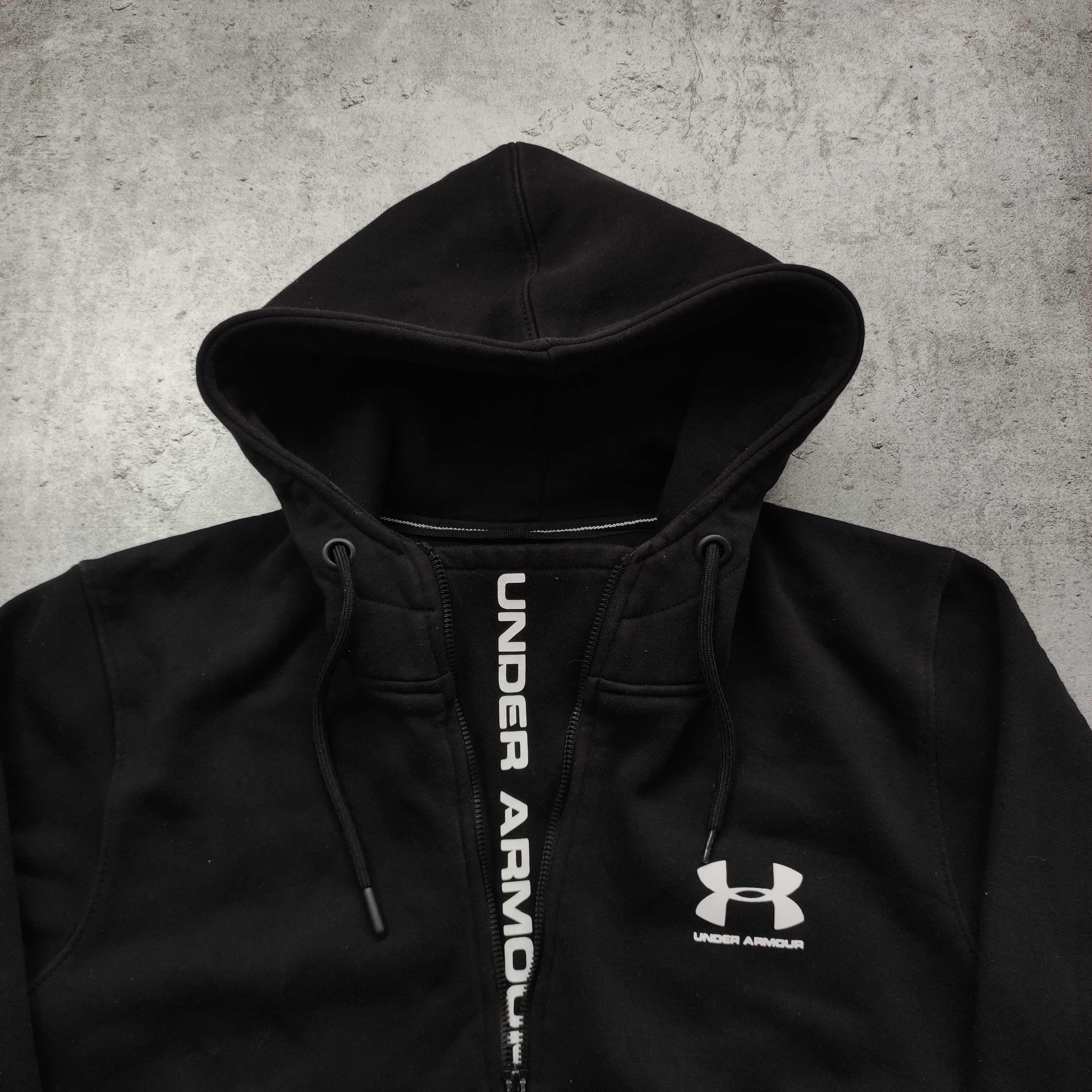 MĘSKA Bluza z Kapturem Rozpinana Czarna Sport GYM Under Armour Logo