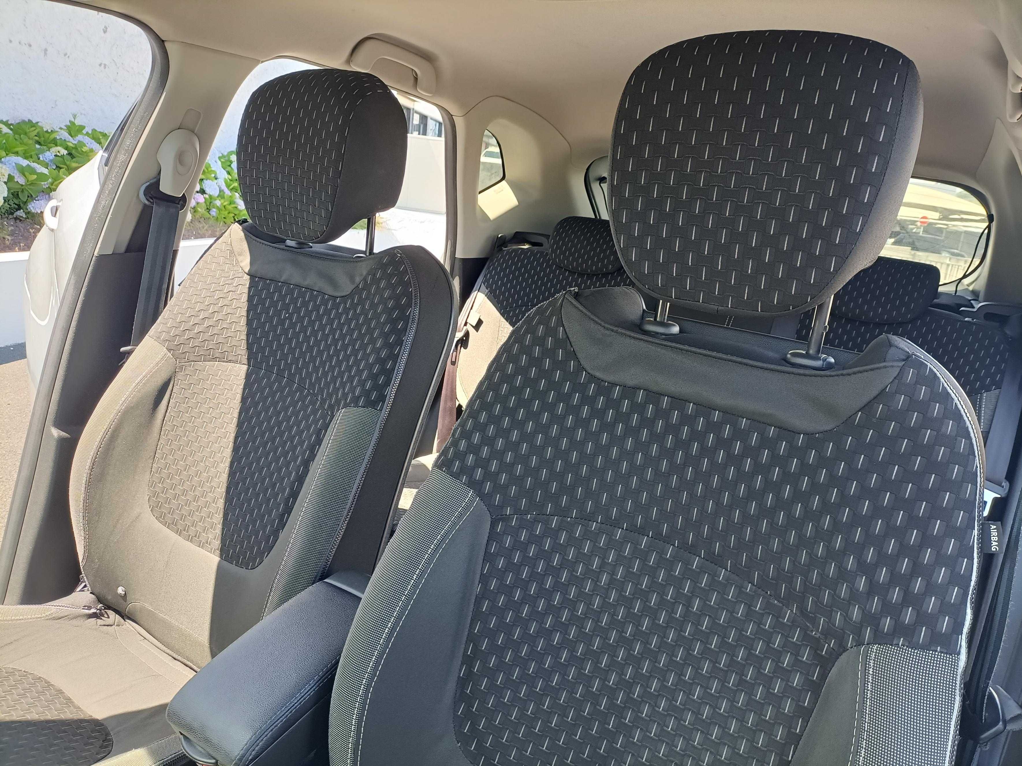 Renault Captur 0.9 TCE Exclusive (Ponta Delgada)