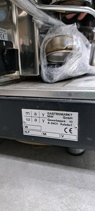 Кавомашина однопостова LaBella