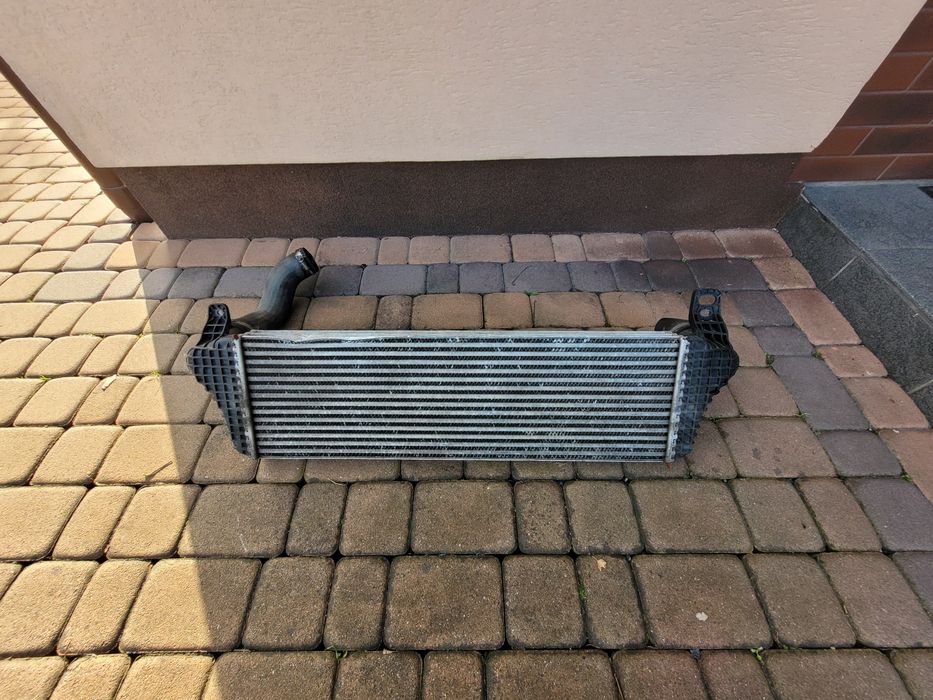 Intercooler volkswagen  T5 2010r