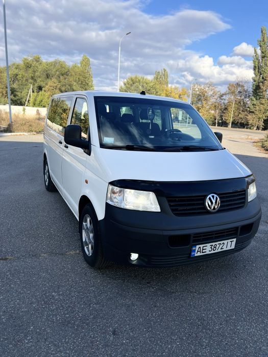 Мікроавтобус Volkswagen T5