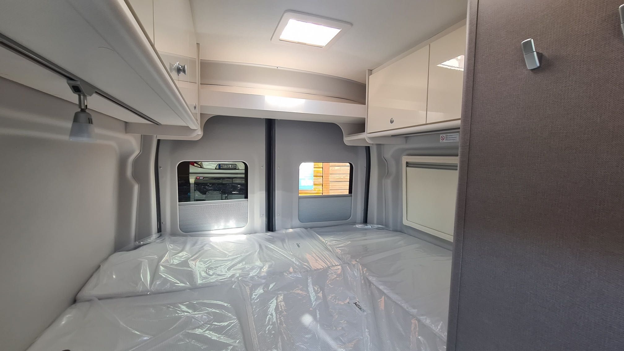 Nowy kamper, campervan, Ford Transit Etrusco, Terminy na Październik