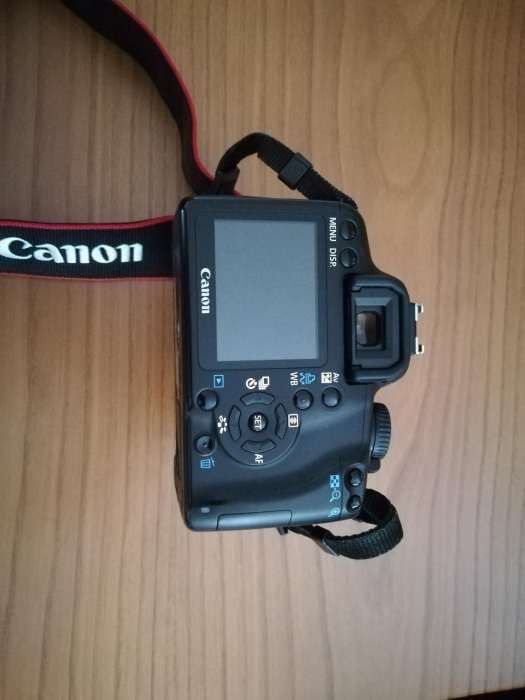 Canon EOS 1000D