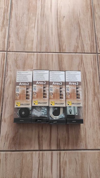 Комплект роликів для 4дверей шафи-купе Valcomp ARES 2 РОЗСУВНІ СИСТЕМИ