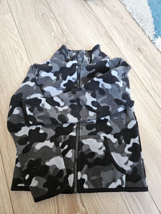 Polarowa bluza moro primark