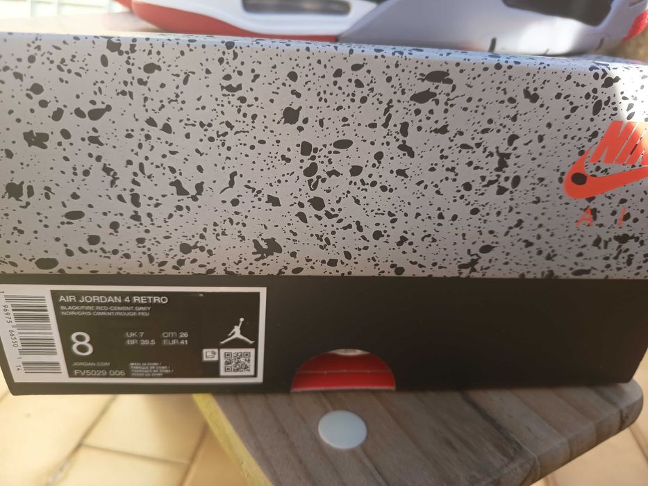 Sapatilha Jordan Air Jordan 4 Retro Rare Air