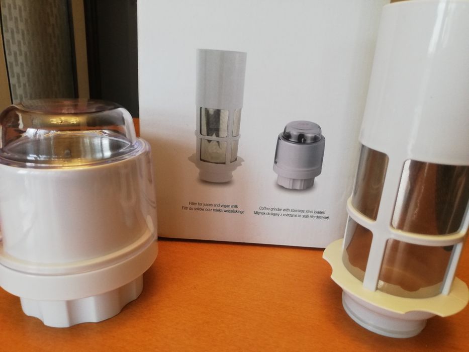 Duka młynek do kawy i filtr do mleka wegańskiego