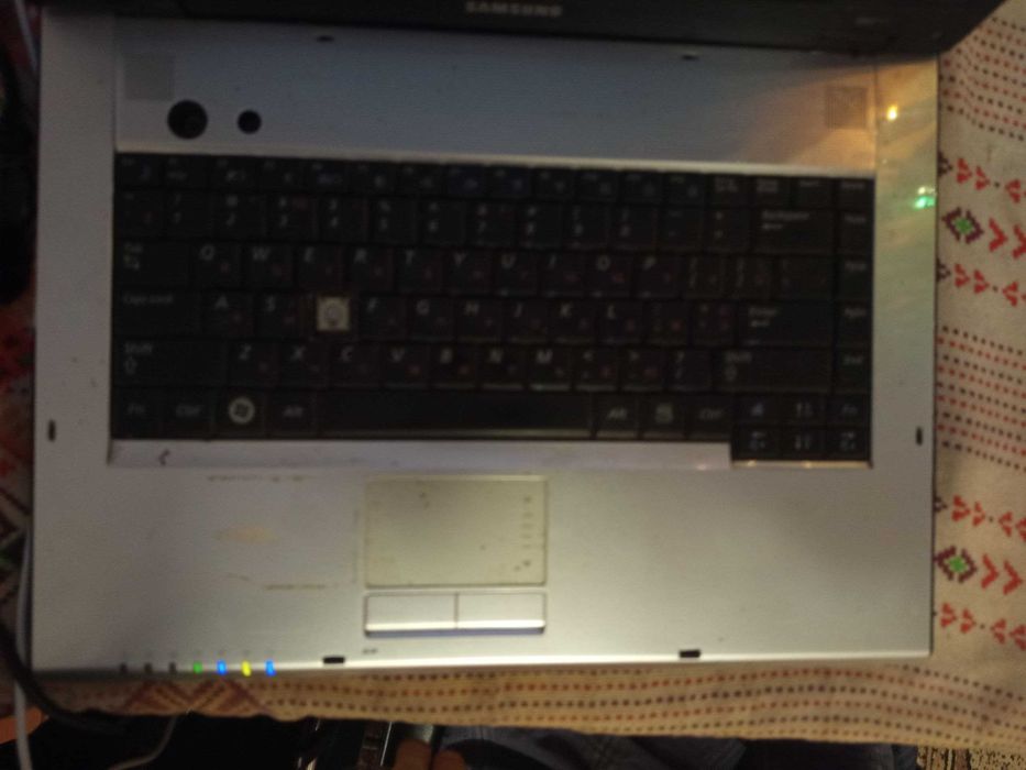 Ноутбук Samsung r60+