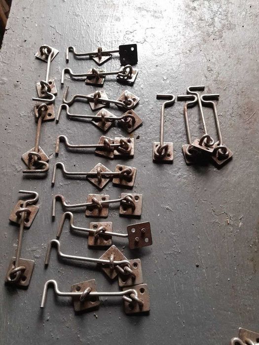 прості защіпки для дверей, одним лотом усі!