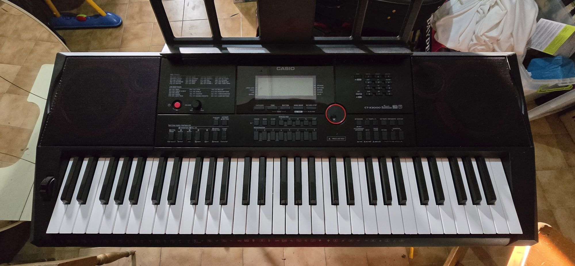 Piano Casio CT-X3000