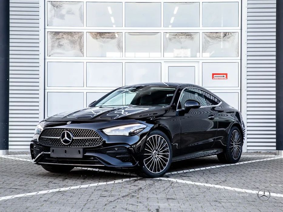 Mercedes-Benz Cle 200 Mhev 4-Matic Amg Line