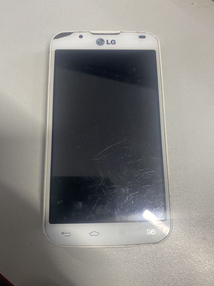 Продам LG P715 на запчастини
