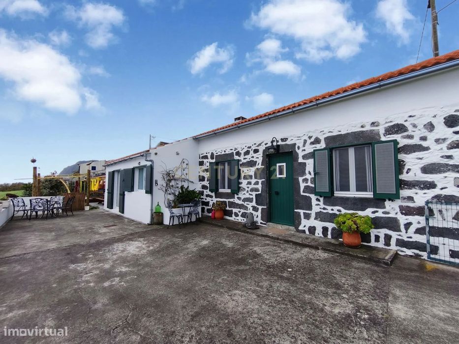 Casa Renovada em Nordeste, Ilha de São Miguel
