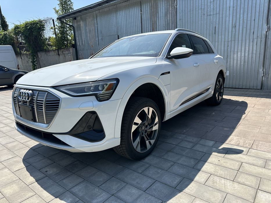 Разборка и СТО Audi E-tron 4KE 50, 55, Q8 белый цвет LS9R 2018-2025
