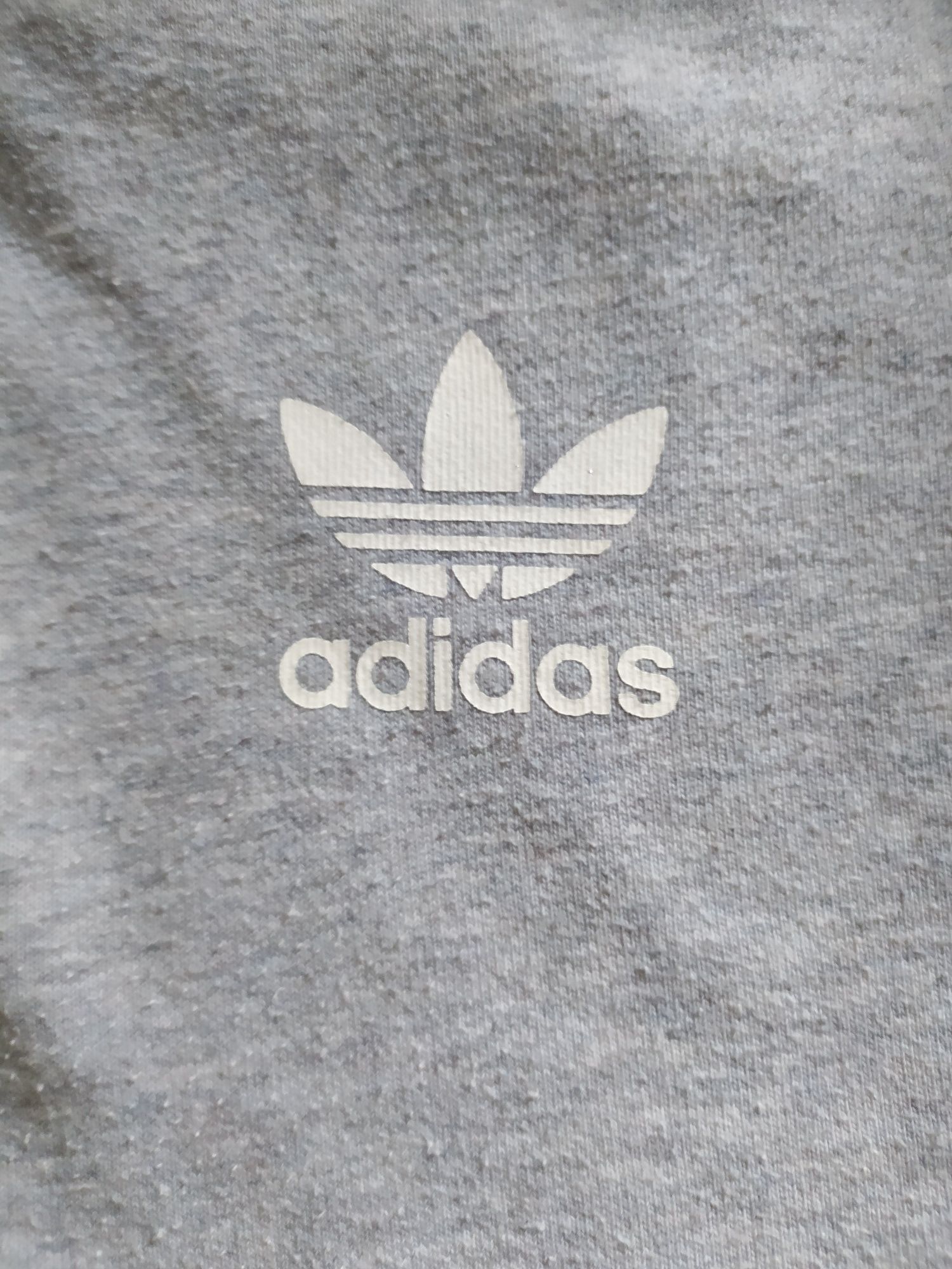 Bluza dzoewczęca Adidasa