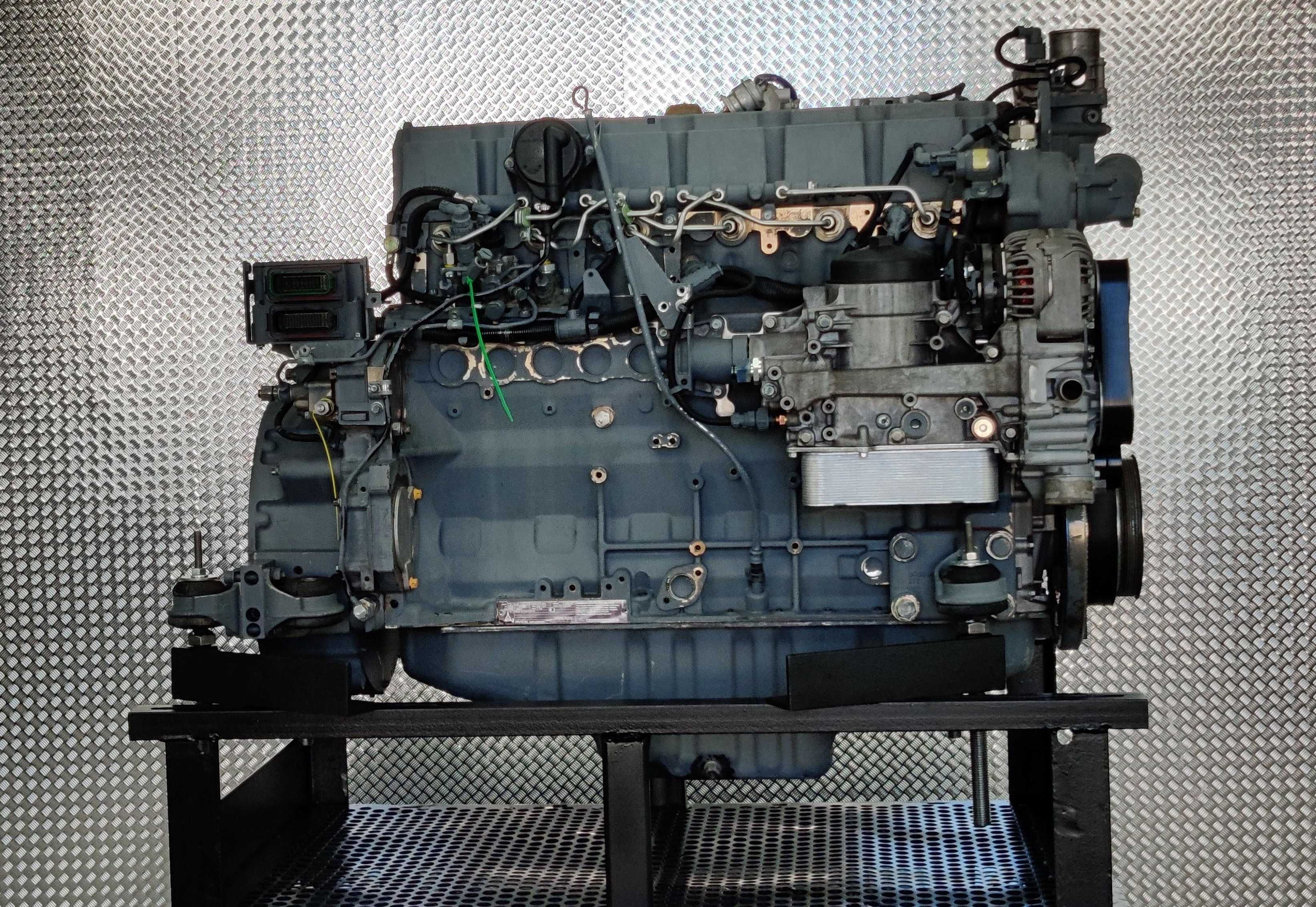 Remont silnika Deutz TCD7.8 L6 - do ładowarki, koparki, ciągnika itp.