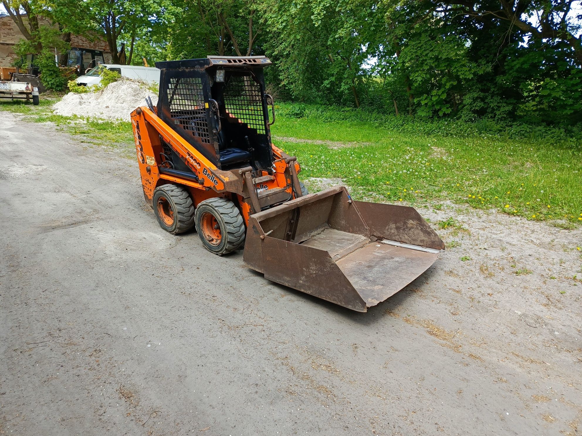 Miniładowarka BELLE 7400 / BOBCAT