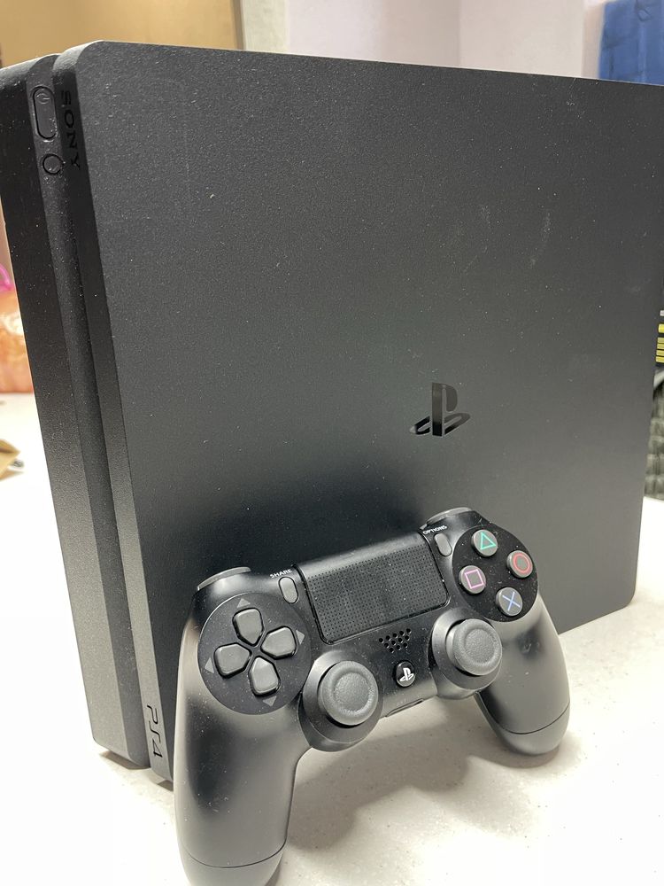 Консоль Sony PlayStation 4 Slim 500gb black Б/у